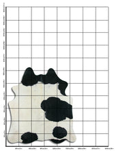 Įkelti vaizdą į galerijos rodinį, Baltas/Juodas karvės kailis M