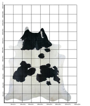 Įkelti vaizdą į galerijos rodinį, Baltas/Juodas karvės kailis XXXL