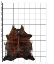 Įkelti vaizdą į galerijos rodinį, Egzotinis karvės kailis L