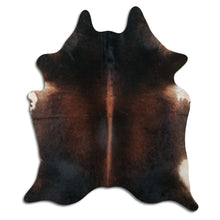 Įkelti vaizdą į galerijos rodinį, Rudas karvės kailis L