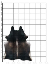 Įkelti vaizdą į galerijos rodinį, Rudas karvės kailis L