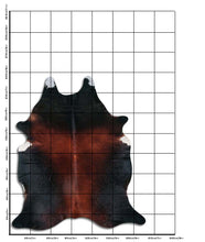 Augšupielādēt attēlu galerijas skatā, Brūna govs āda XXL