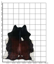 Įkelti vaizdą į galerijos rodinį, Trispalvis karvės kailis L
