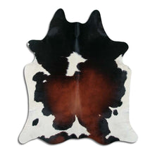 Įkelti vaizdą į galerijos rodinį, Trispalvis karvės kailis L