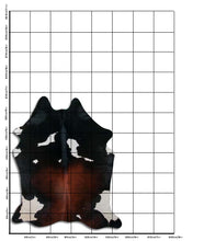 Įkelti vaizdą į galerijos rodinį, Trispalvis karvės kailis L