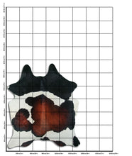 Įkelti vaizdą į galerijos rodinį, Trispalvis karvės kailis L