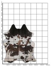 Įkelti vaizdą į galerijos rodinį, Trispalvis karvės kailis XL