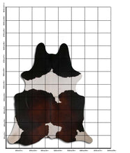 Augšupielādēt attēlu galerijas skatā, Trīskrāsu govs kažokādas XXL