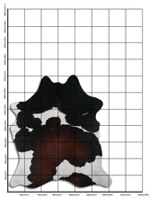 Augšupielādēt attēlu galerijas skatā, Trīskrāsu govs āda XL