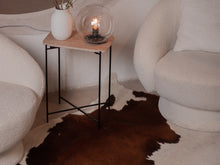 Augšupielādēt attēlu galerijas skatā, Trīskrāsu govs kažokādas XXL