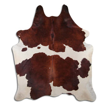 Augšupielādēt attēlu galerijas skatā, Brūna govs āda XXL
