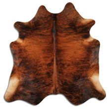 Įkelti vaizdą į galerijos rodinį, Egzotinis karvės kailis L
