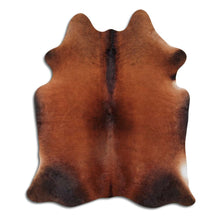 Augšupielādēt attēlu galerijas skatā, Brūna govs āda L
