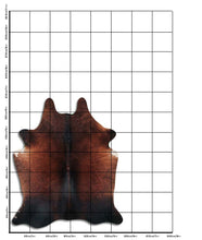 Augšupielādēt attēlu galerijas skatā, Brūna govs āda L
