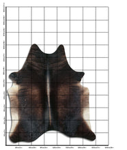 Įkelti vaizdą į galerijos rodinį, Rudas karvės kailis XXL
