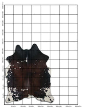 Augšupielādēt attēlu galerijas skatā, Brūna govs āda L

