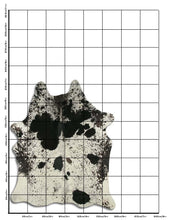 Augšupielādēt attēlu galerijas skatā, Sāls un pipari eksotiskā govs āda L
