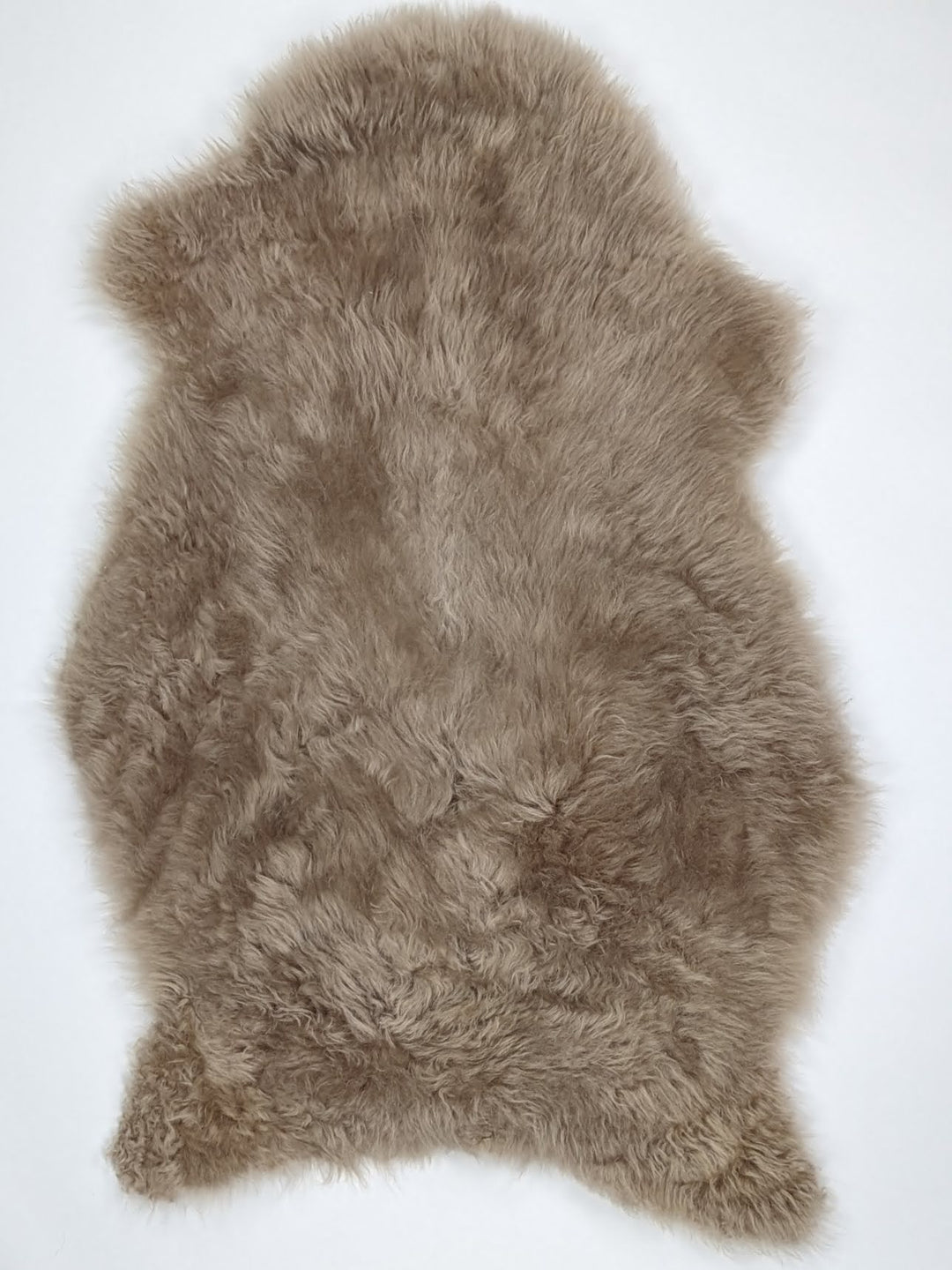 Taupe aitāda L